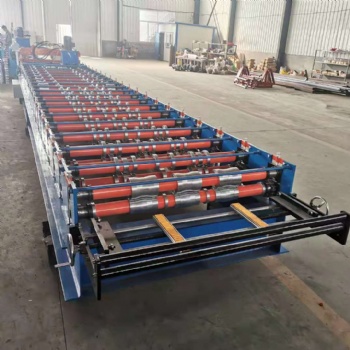 Máquina Formadora de Láminas Trapezoidales De Acero